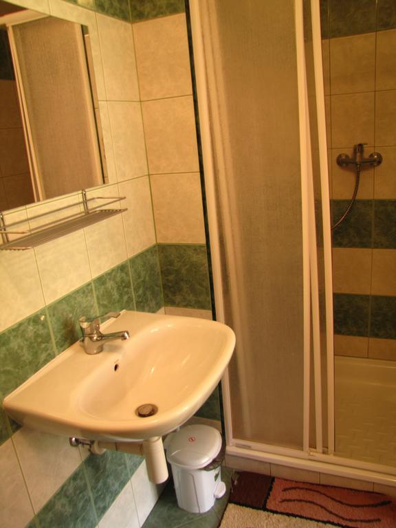 Privat Ave Villa Tarnóc Szoba fotó